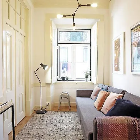 Bh2 Charm In Bohemian Bairro Alto * 4bdr * Old Style Apartamento Lisboa