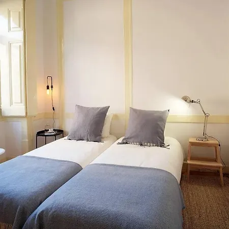Appartement Bh2 Charm In Bohemian Bairro Alto * 4bdr * Old Style Lisboa